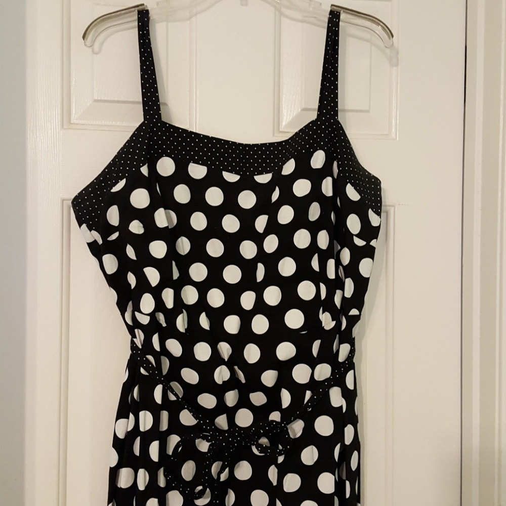 COPY - Torrid Polka dot dress